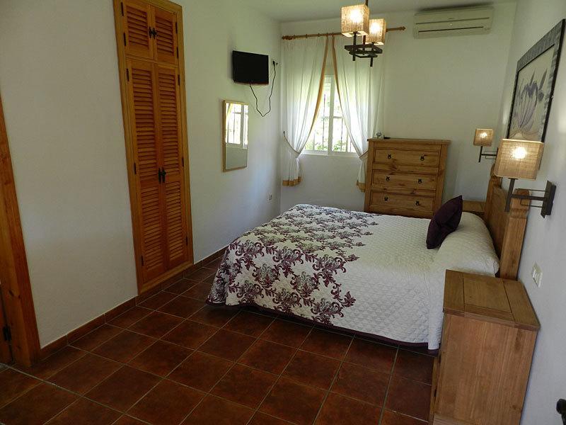 Hostal Las Acacias Los Canos De Meca Εξωτερικό φωτογραφία